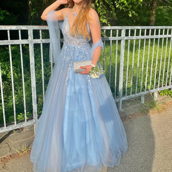 Blue Cinderella Prom/Formal Dress - Picture 6 of 6